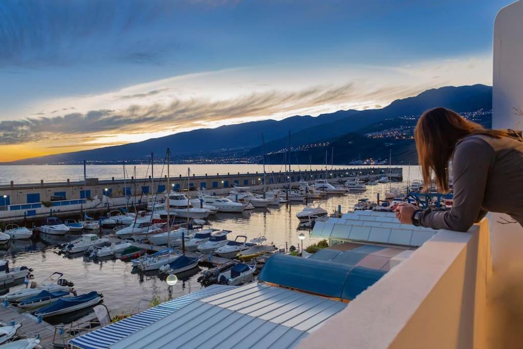 Radazul Seafront Marina 9 Apartman Kültér fotó