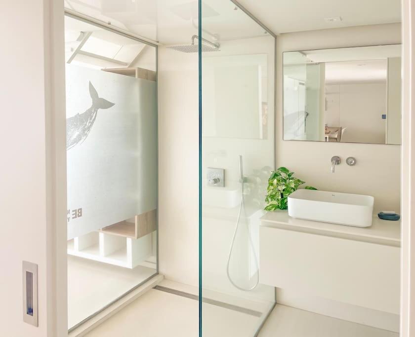 Radazul Seafront Marina 9 Apartman Kültér fotó