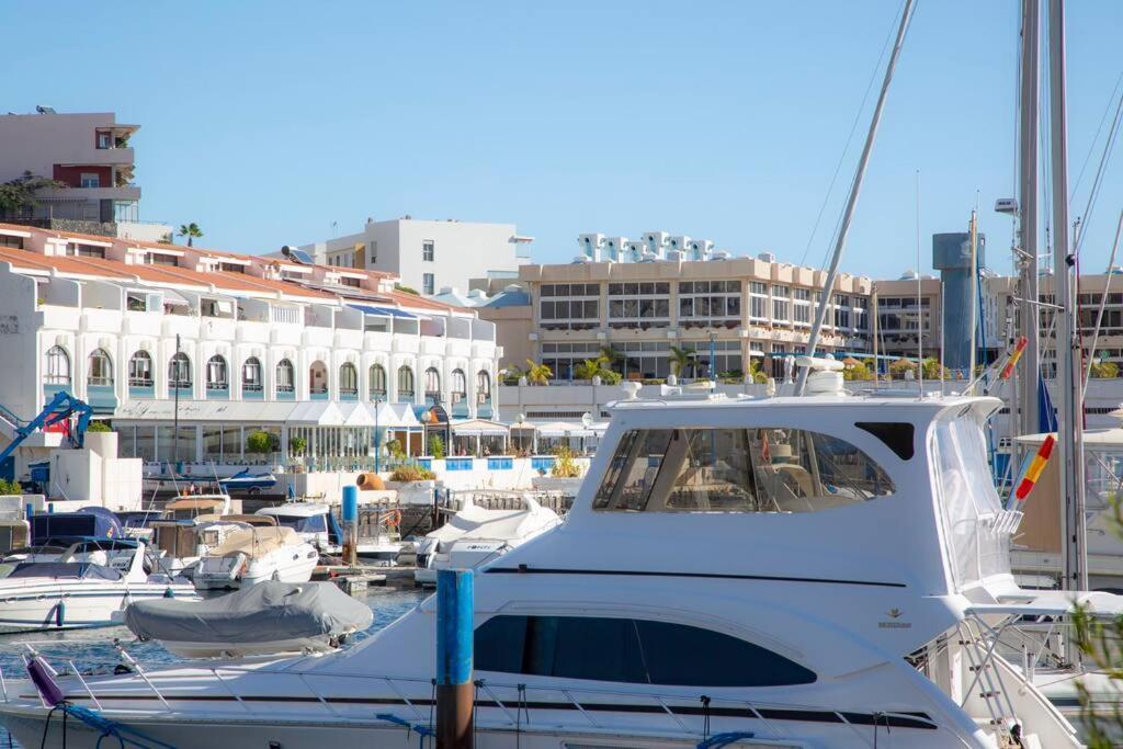 Radazul Seafront Marina 9 Apartman Kültér fotó
