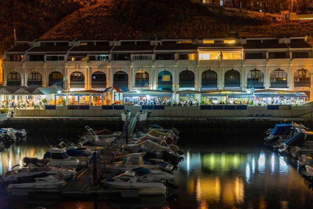 Radazul Seafront Marina 9 Apartman Kültér fotó